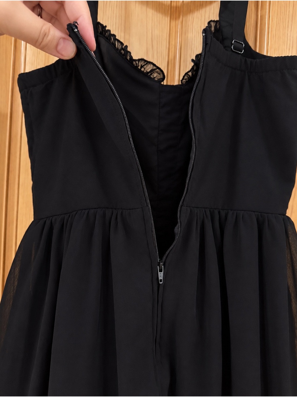 Hot Topic Black Lace-Trim Handkerchief Hem Dress - Picture 4 of 9